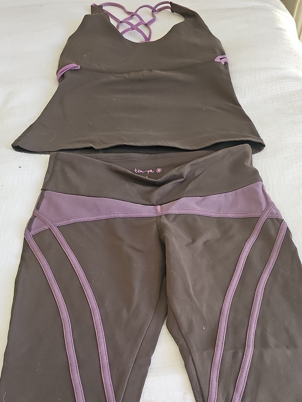 Brown & Mauve Athletic Tank and Leggings Set